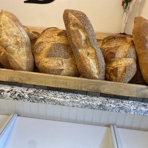 boaggios-large-round-bread